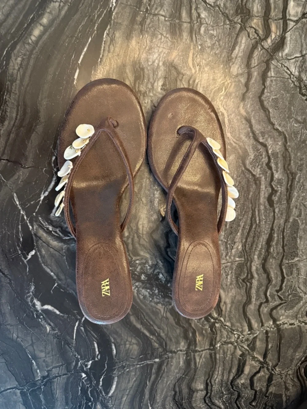 Zara Dark Brown Shell-Trim Thong Sandals - Picture 2 of 3